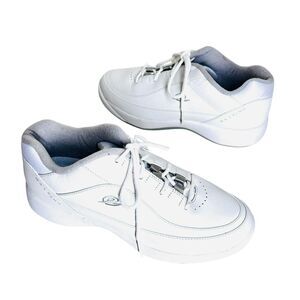 Easy Spirit Sneakers Womens Size 6 White Leather Walking Shoes
